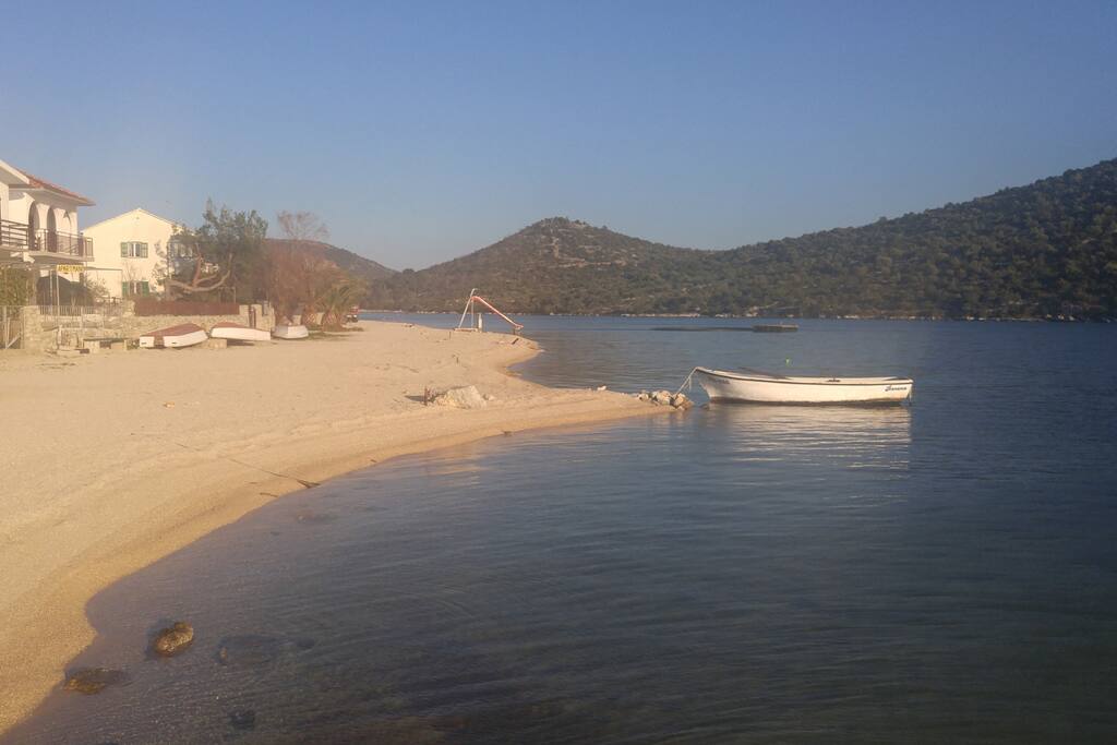 Nearest beach, just 3 min walking from the apartment