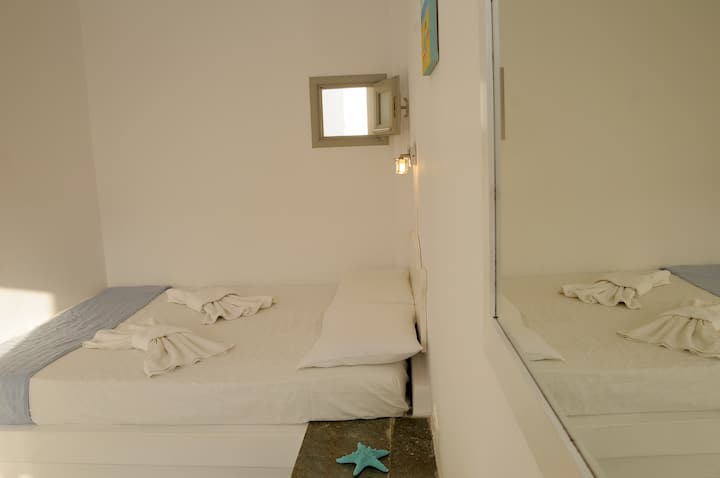 Chumba cha kulala - Kitanda cha watu wawili