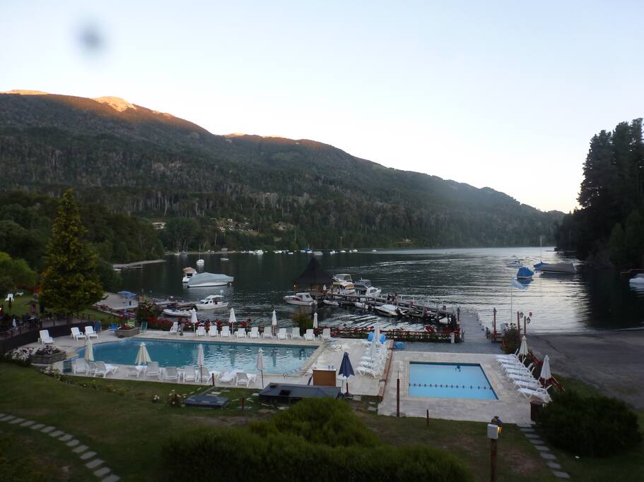 Atardecer silencioso vista hacia la bahia Manzano