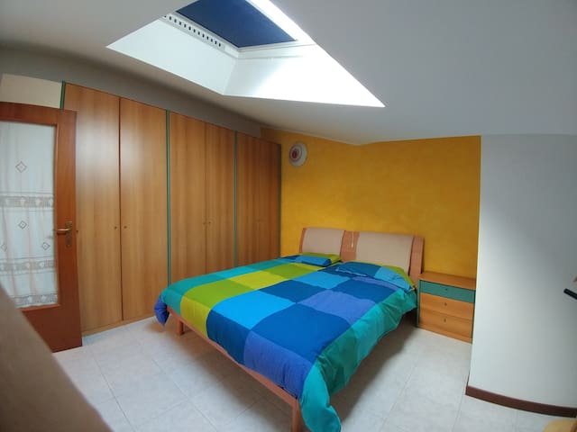 Vago Room 1