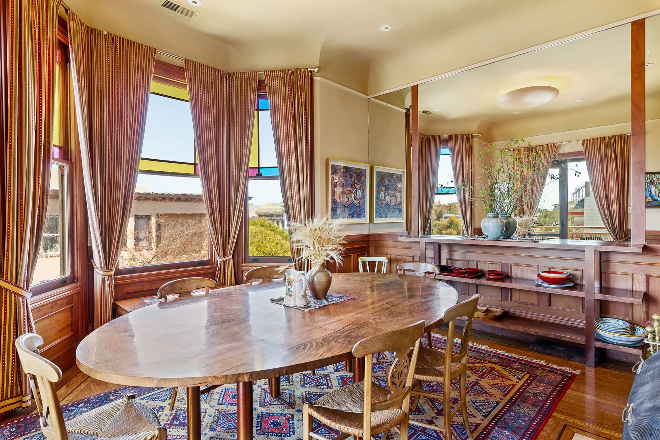 Condo in San Francisco · ★4.96 · 3 bedrooms · 3 beds · 1 bath - Image 16