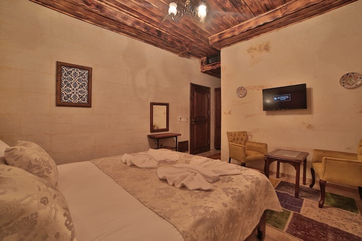 מקום למיטה זוגית אחת או שתיים