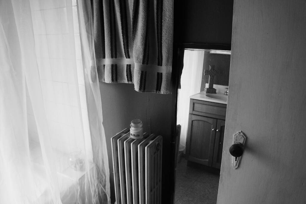 ...little bathroom