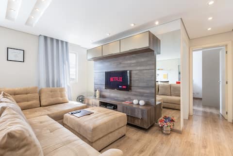 Top performing Airbnb: VIP Apt 2BD, 2BWC (1 suit), complete, garage in Cristo Rei