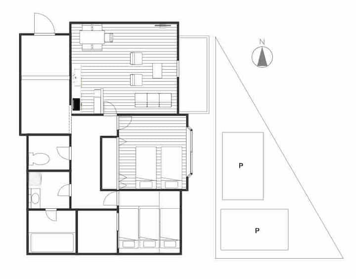Yellowhouse Cottage:
1.5km To Nikko’s Attractions! - Nikko