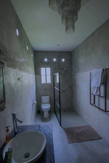 Ensuites identical for all 3 rooms