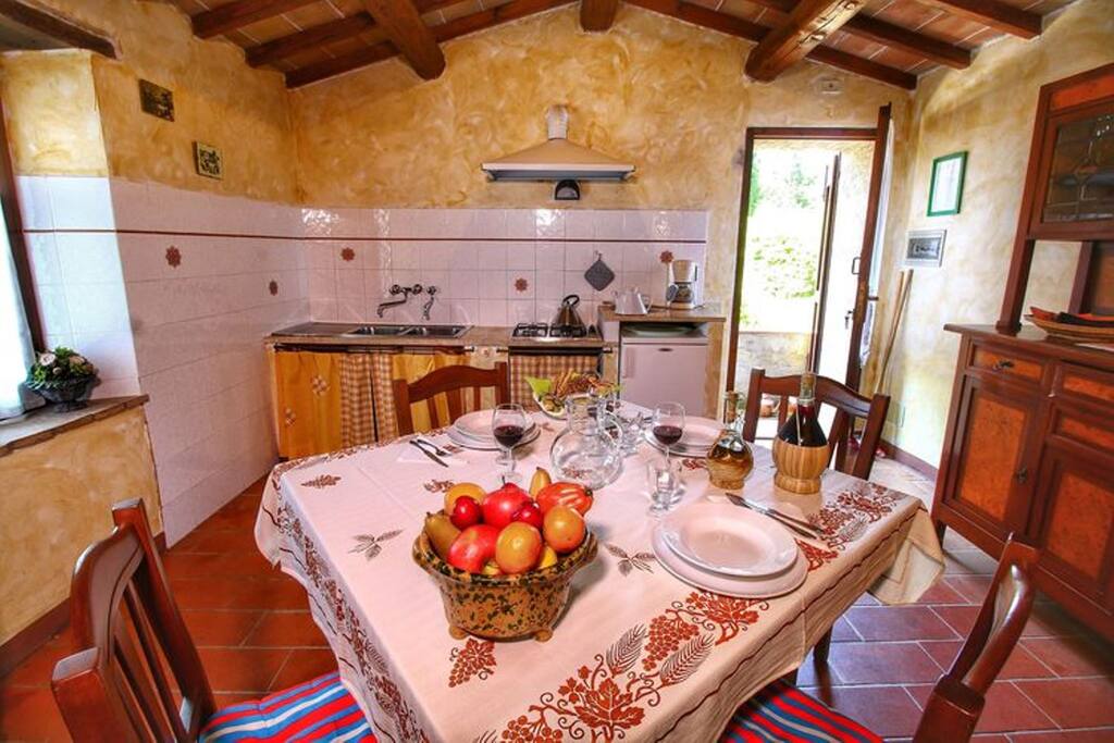soggiorno-angolo cottura