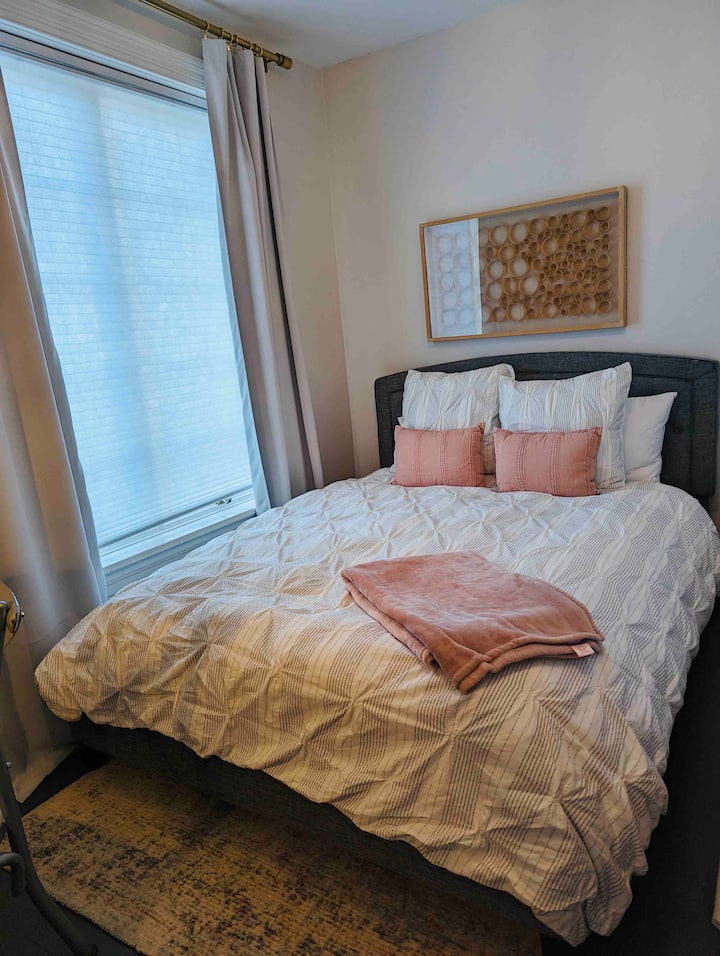 เตียงควีนไซส์ 