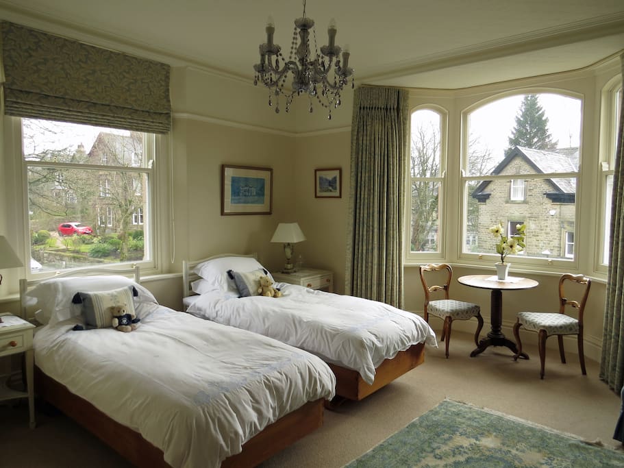 Twin Bedroom