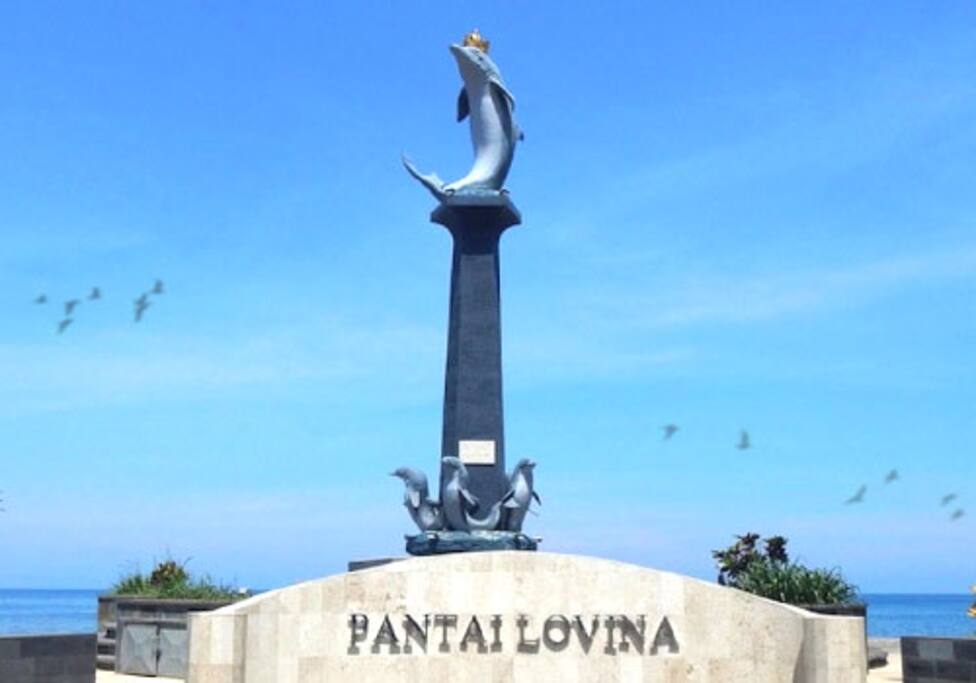 we are located just next of this landmark