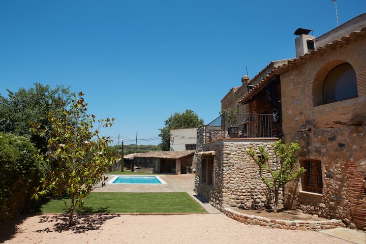 Cozy and confortable house for 15.