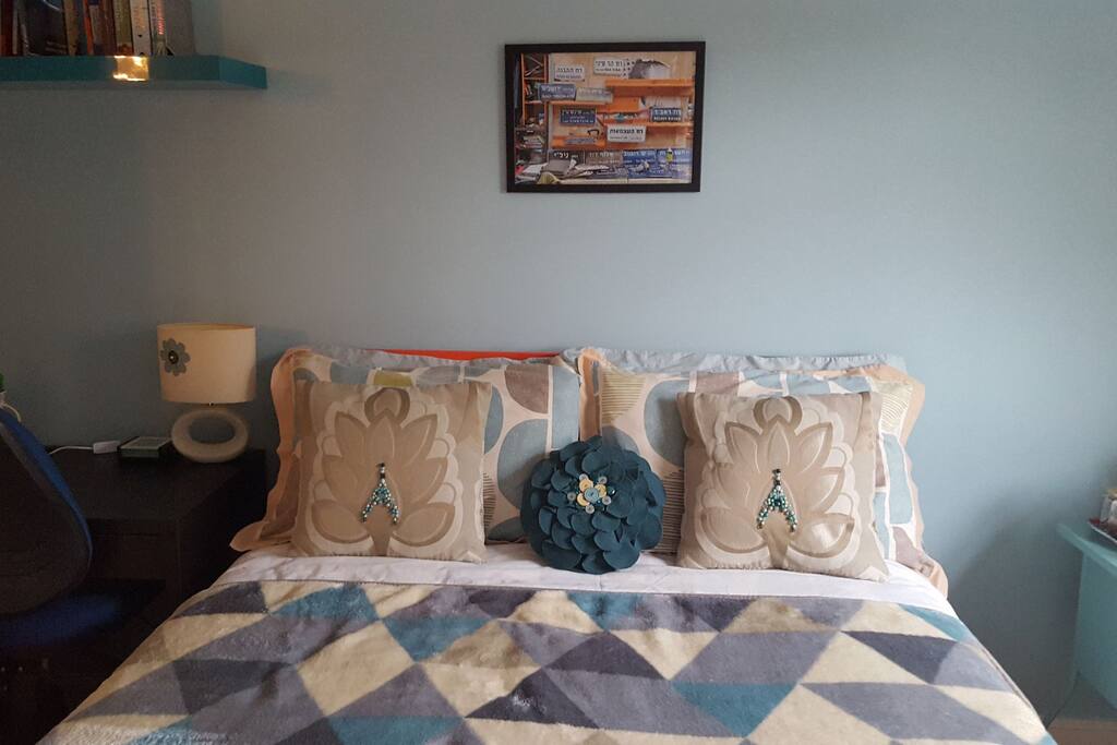 Comfy double bed - new hotel quality mattress for 2018