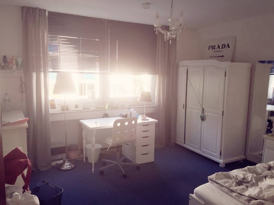 Schlafzimmer 2