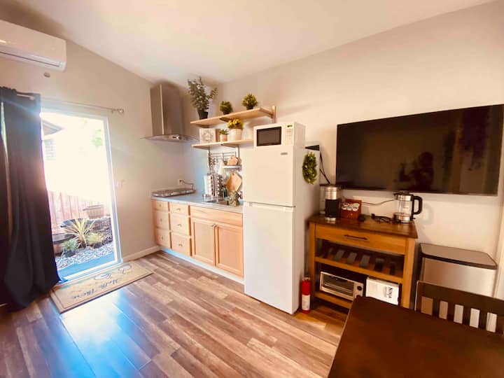 Cozy Studio With Private Yard - Lake Perris State Recreation Area, Perris