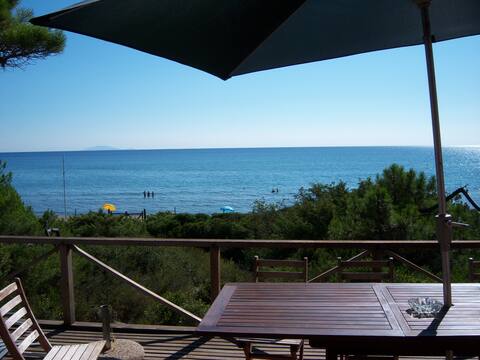 Amazing villa on the beach, unique view