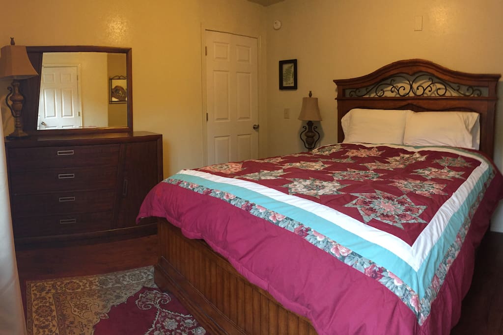 Upstairs bedroom with Queen bed. 100% cotton sheets on our beds!
