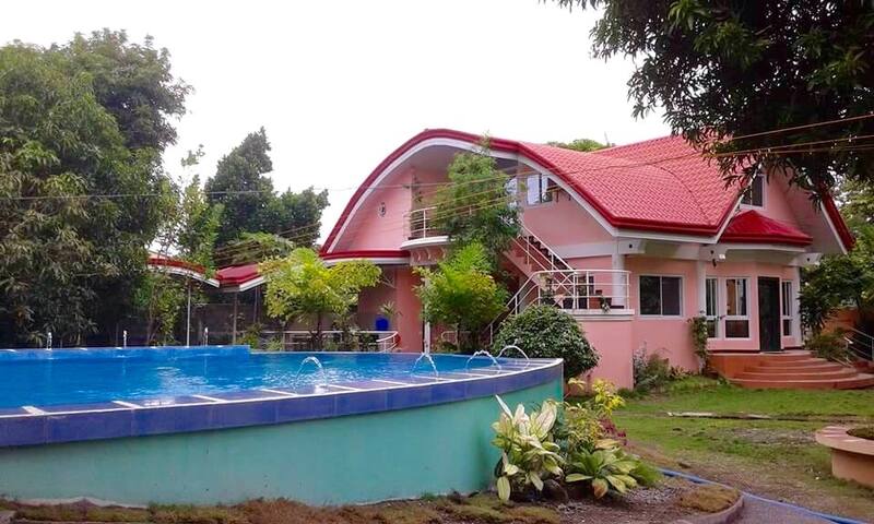 Family Villa Room1 With Pool Near Beach