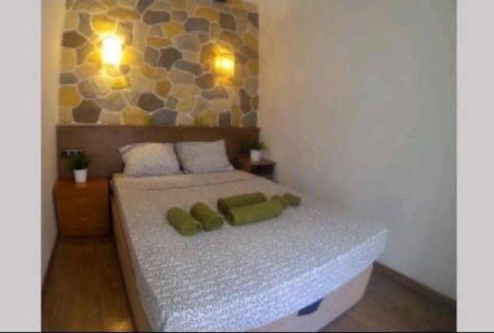 Double bed