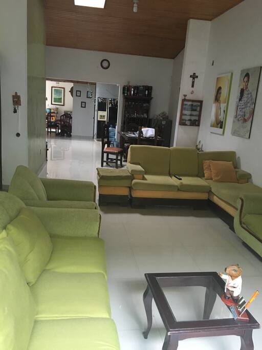 Sala de la casa, disponible.