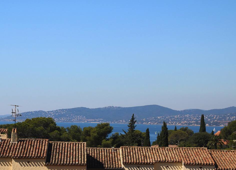 Vue (jour) fenêtre salon