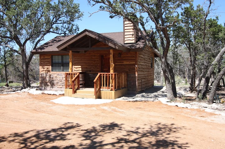 Cedar Bliss Cabin Country Property With Wildlife Cabins For Rent