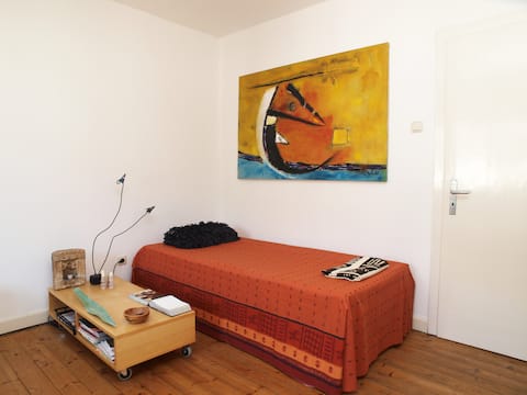 Top Airbnb: 2-room-flat in center of Darmstadt in Darmstadt