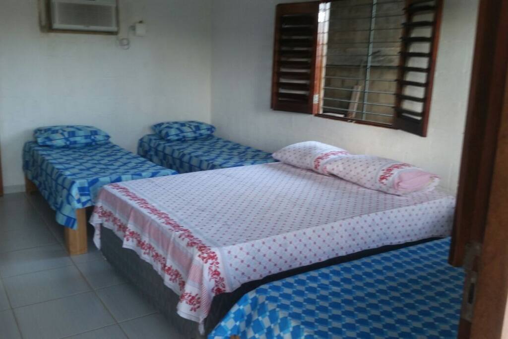 suite(quarto 1) com ar condicionado
