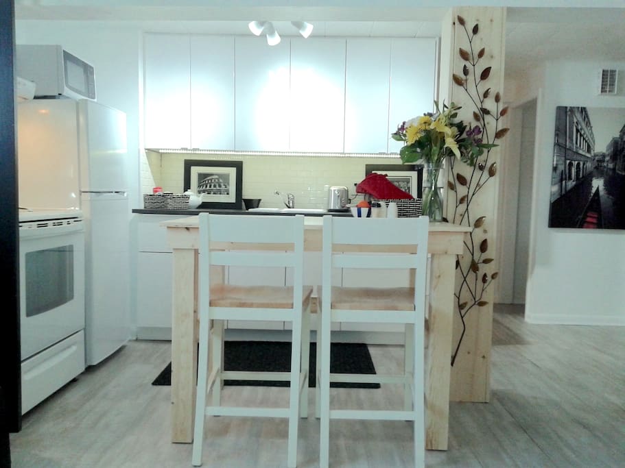 contemporary kitchen