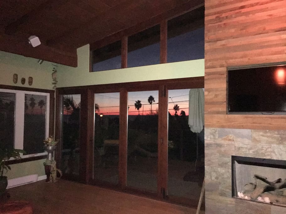 La cantina door view at night