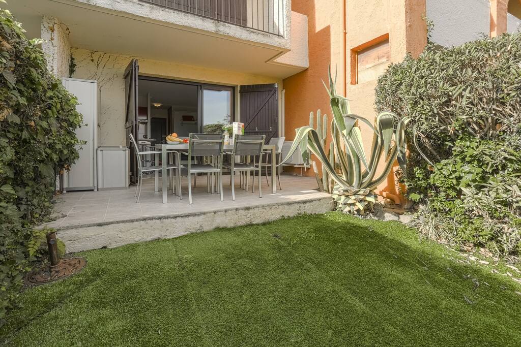 Sunny garden