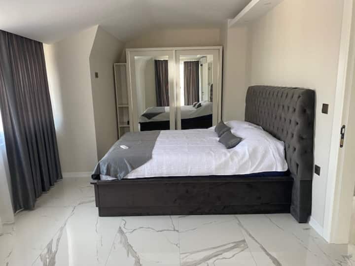 საძინებელი 1