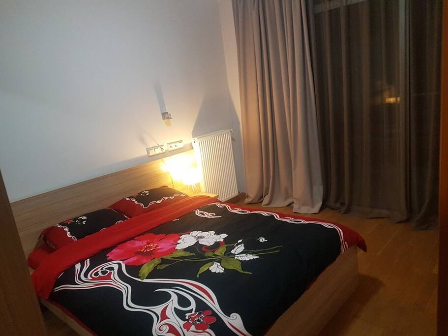 bedroom1
