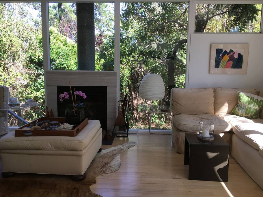 Main House - Living - South