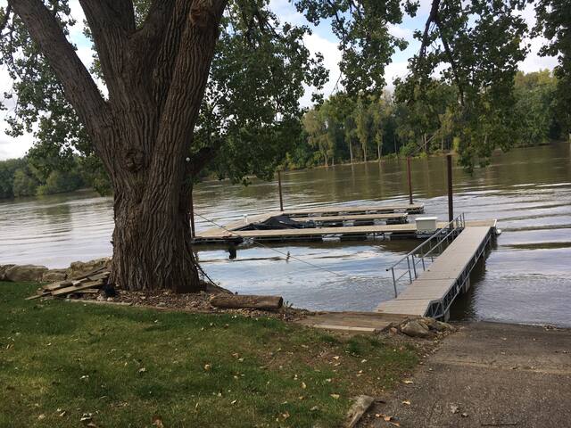 Hastings River House gallery image 3