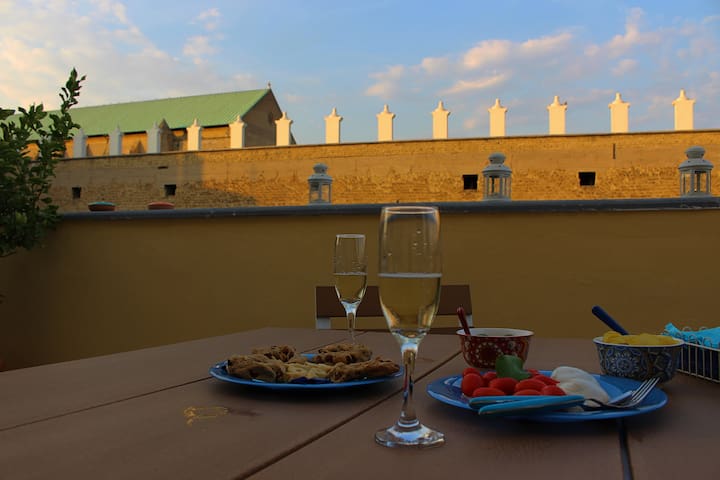 DIMORA S.CHIARA: the quiet in the heart of Napoli.