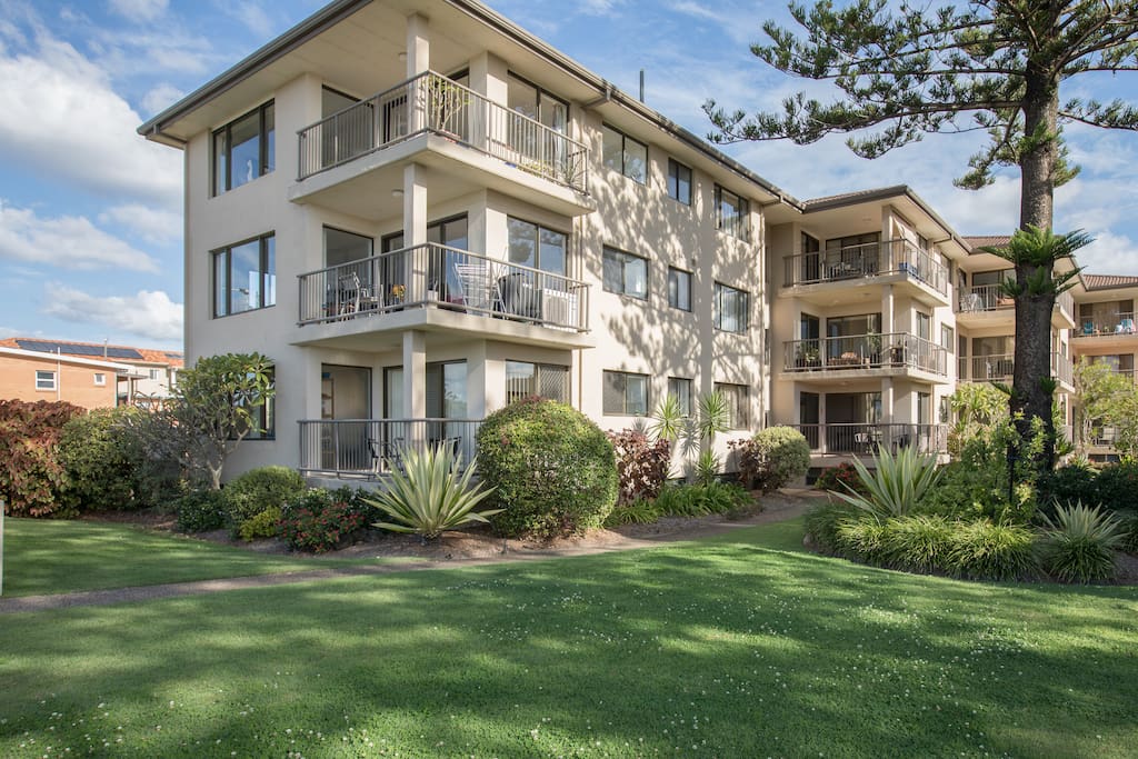 Apartment building (Ground Floor)