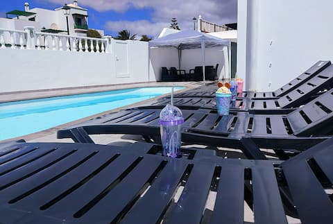 Love Gara, duplex parado, terrace and pool climate