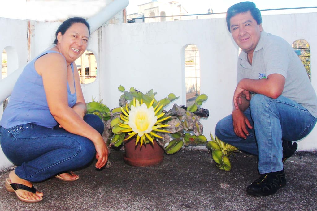 Esperanza y Jose propiuetarios