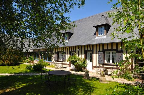 Family cottage (2 to 8 people) - 15' from Honfleur