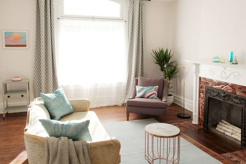 Popular Airbnb listing: Vintage City Retreat in Salt Lake City