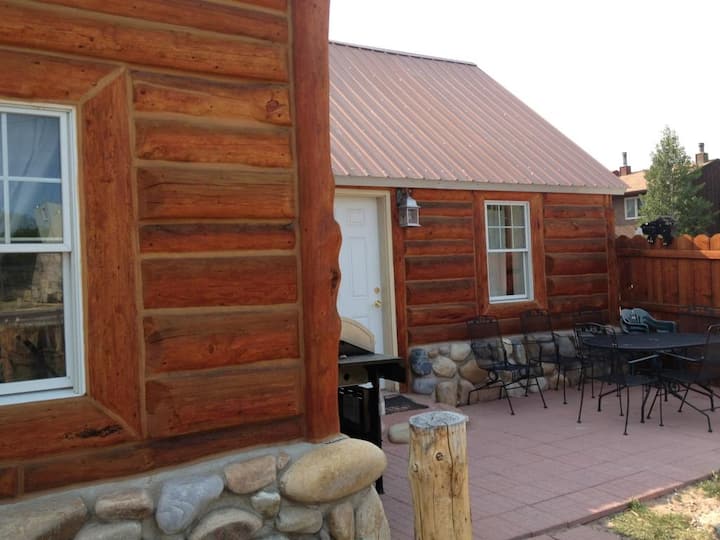 Platte River CottagesMedicine Bow Cabins for Rent in Saratoga