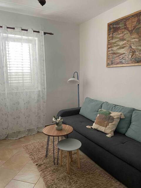 Top performing Airbnb: Apartman Slivno in Zlarin