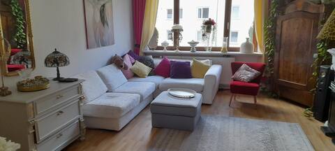 Beliebte Airbnb-Anzeige: Centrally located, cozy 2-room apartment in Linden Süd