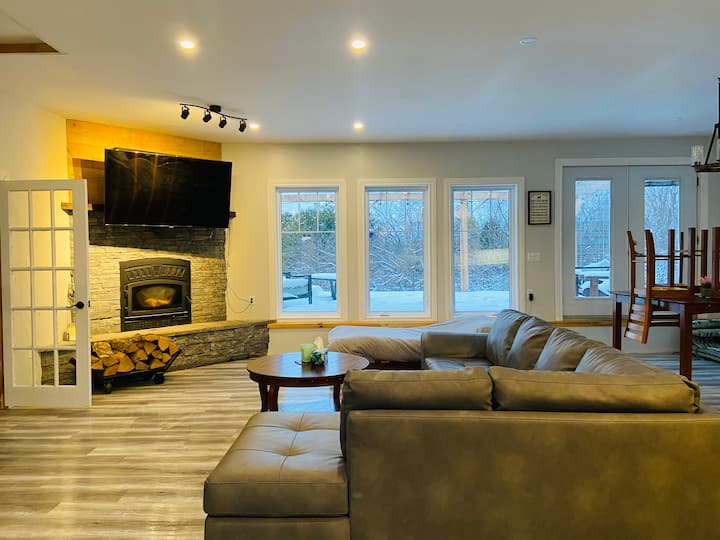 Manitoulin District Vacation Rentals & Homes Canada Airbnb