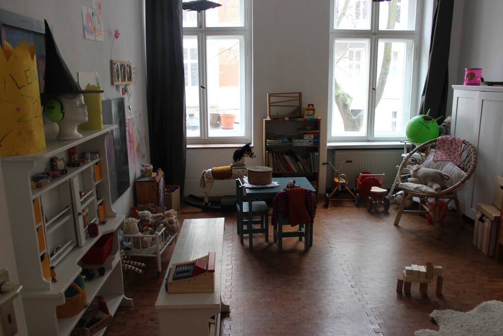 kid's room