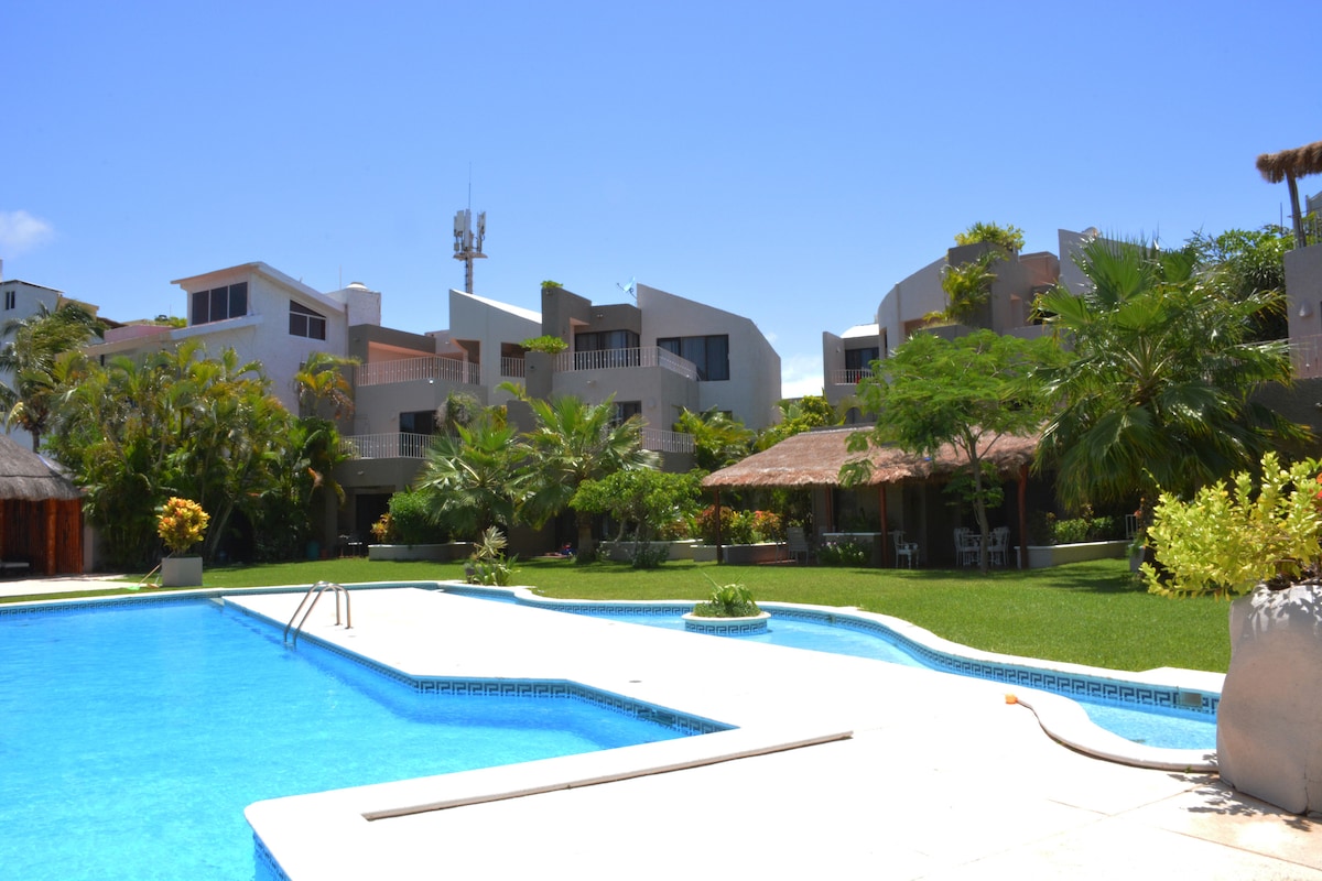 4BR Villa — 4 bedroom vacation rental in
