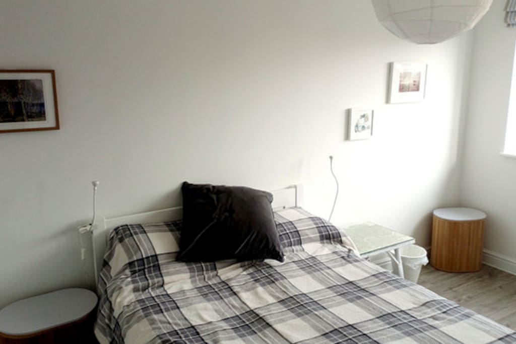That's the bed, it's a double