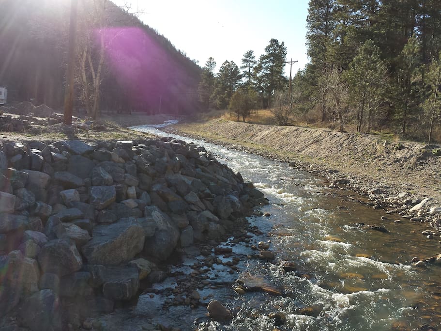 The property is located at the edge of the Big Thompson River