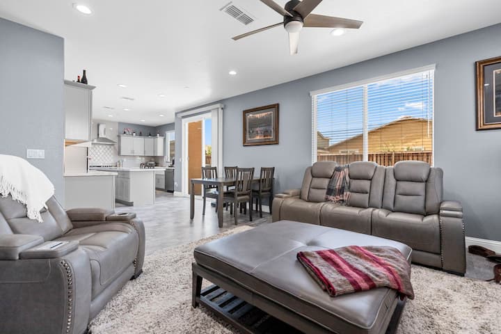 Luxury Home In Lathrop - Manteca, CA
