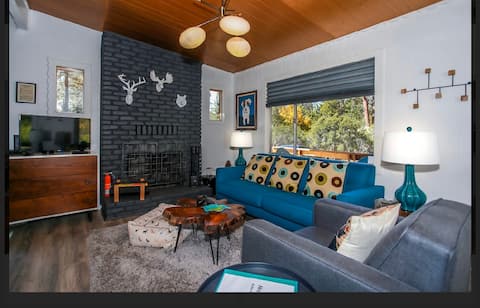 Top performing Airbnb: The Moose Cottage in Big Bear Lake